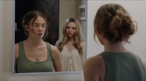 Penampakan Sydney Sweeney Jadi ART Misterius: Berdarah-darah, Bikin Merinding!