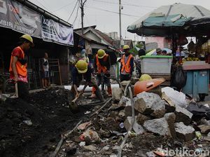 Trotoar Tanah Abang Direvitalisasi demi Kenyamanan Pejalan Kaki
