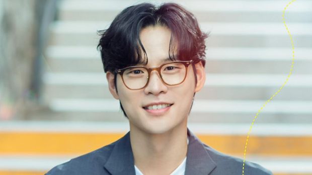 Penampilan Yoon Ji On dalam drama Korea Love Next Door.