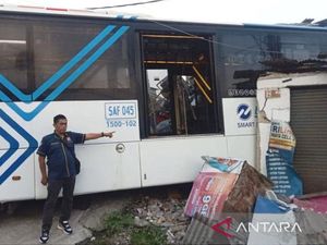 Menanti Evaluasi TransJakarta Usai Bus Kecelakaan 3 Kali dalam Sebulan Menanti Evaluasi TransJakarta Usai Bus Kecelakaan 3 Kali dalam Sebulan