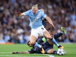 Guardiola Puji Lini Pertahanan Napoli