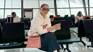 Pose Inul Daratista di Bandara Soetta, Bisa Ditiru Nih