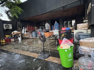 Gudang Kopi Tan-Panama di Denpasar Terbakar
