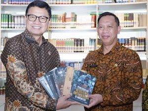 BPOM RI Kunjungi Perpusnas, Dorong Perpustakaan Jadi Rumah Peradaban Dunia BPOM RI Kunjungi Perpusnas, Dorong Perpustakaan Jadi Rumah Peradaban Dunia