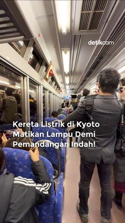 Video Kereta Listrik di Kyoto Matikan Lampu Demi Pemandangan Indah 