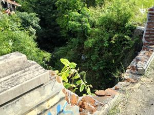 Awas! Tembok Pengaman Jembatan Jalan Raya Senden-Klaten Ambrol Awas! Tembok Pengaman Jembatan Jalan Raya Senden-Klaten Ambrol
