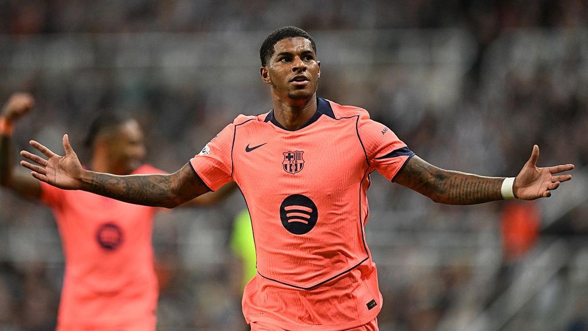 Marcus Rashford ingin lama-lama bermain di Barcelona, enggan kembali ke Manchester United lagi (Foto: Ben Roberts - Danehouse/Getty Images)