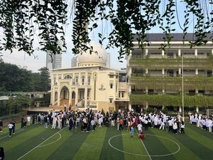 Labschool UNJ Buka Lowongan Calon Guru dan Tendik, Cek Syaratnya! Labschool UNJ Buka Lowongan Calon Guru dan Tendik, Cek Syaratnya!