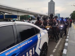 Ratusan Personel Polda Metro Patroli Skala Besar Jaga Jakarta