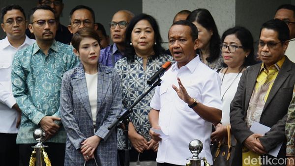 Potret Bahlil Ungkap SPBU Swasta Setuju Beli Pasokan dari Pertamina