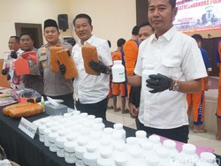 Pengiriman 5 Kg Ganja dari Medan ke Jombang Digagalkan, 2 Pelaku Dibekuk