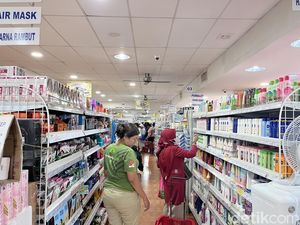 Melihat Istimewanya Jogja dari Bisnis Ritel, Swalayan Lokal Jadi Legenda Melihat Istimewanya Jogja dari Bisnis Ritel, Swalayan Lokal Jadi Legenda