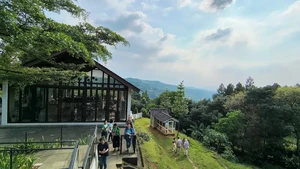 9 Tempat Makan di Sentul dengan View Alam yang Bikin Betah Lama-Lama!