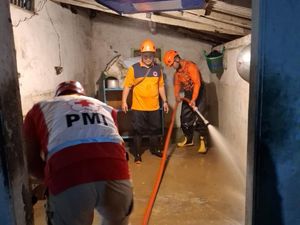 Banjir Landa Desa Sitiarjo Malang, Puluhan Rumah Warga Tergenang