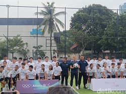 Indra Sjafri Beri Ilmu Kepada Bibit-bibit Muda Pesepakbola Indonesia