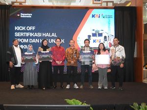 UMKM Bisa Naik Kelas dengan Sertifikasi Halal, BPOM & HKI UMKM Bisa Naik Kelas dengan Sertifikasi Halal, BPOM & HKI