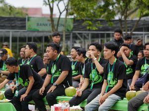 Suara Mahasiswa Green Leadership Academy: Dialog Politik-Kepemimpinan Ekologi Suara Mahasiswa Green Leadership Academy: Dialog Politik-Kepemimpinan Ekologi