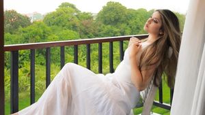 Sarah Azhari Tampil Apa Adanya, Gak Mau Sakiti Diri