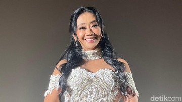 Wah... Asri Welas Bakal Wariskan Koleksi Kebaya kepada Menantu
