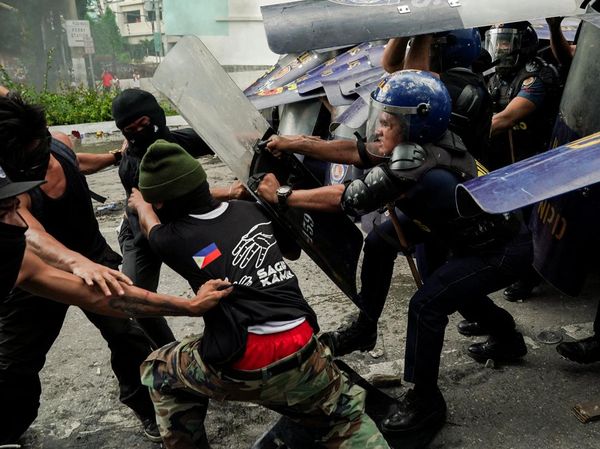 Bentrok di Manila, Warga Filipina Protes Dugaan Korupsi Proyek Pengendalian Banjir