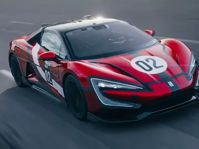 Wujud BYD Super Ngebut yang Salip Top Speed Bugatti