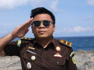 Keteguhan Hati Jaksa Muda di Rote Ndao Hadapi Ancaman di Daerah Perbatasan Keteguhan Hati Jaksa Muda di Rote Ndao Hadapi Ancaman di Daerah Perbatasan