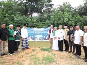 Momen Khitanan-USG Gratis Gebyar Maulid Nabi di Banyuasin Momen Khitanan-USG Gratis Gebyar Maulid Nabi di Banyuasin
