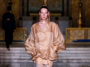 5 Tren Fashion dari NYFW Spring-Summer 2026 yang Layak Jadi Inspirasi 5 Tren Fashion dari NYFW Spring-Summer 2026 yang Layak Jadi Inspirasi