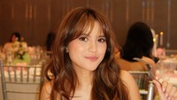Potret Marsha Aruan Tampil Beda Dengan Rambut Dark Blonde, Cantik Bak Barbie