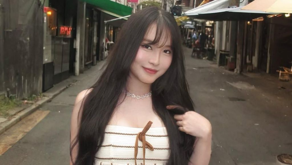 Nita Vior Babymoon ke Jepang, Auranya Jadi Sorotan Nita Vior Babymoon ke Jepang, Auranya Jadi Sorotan