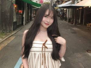 Nita Vior Babymoon ke Jepang, Auranya Jadi Sorotan