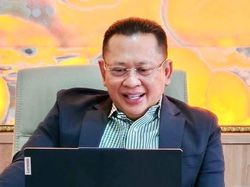 Menyelaraskan Kebijakan Institusi Negara dengan Visi-Misi Presiden Menyelaraskan Kebijakan Institusi Negara dengan Visi-Misi Presiden