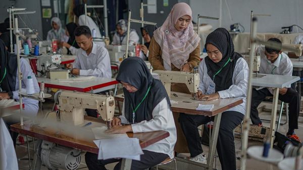 Buruh Rokok di Batang Dapat Pelatihan Kerja dari Dana Cukai