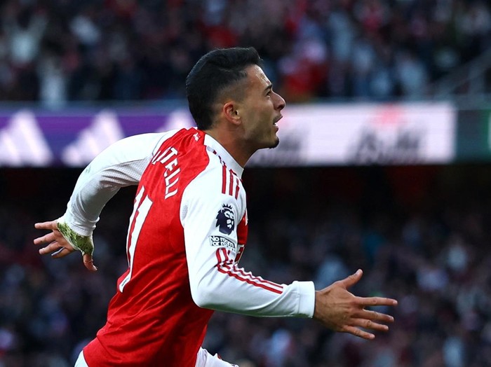 Soccer Football - Premier League - Arsenal v Manchester City - Emirates Stadium, London, Britain - September 21, 2025 Arsenal's Gabriel Martinelli celebrates scoring their first goal Action Images via Reuters/Matthew Childs EDITORIAL USE ONLY. NO USE WITH UNAUTHORIZED AUDIO, VIDEO, DATA, FIXTURE LISTS, CLUB/LEAGUE LOGOS OR 'LIVE' SERVICES. ONLINE IN-MATCH USE LIMITED TO 120 IMAGES, NO VIDEO EMULATION. NO USE IN BETTING, GAMES OR SINGLE CLUB/LEAGUE/PLAYER PUBLICATIONS. PLEASE CONTACT YOUR ACCOUNT REPRESENTATIVE FOR FURTHER DETAILS..
