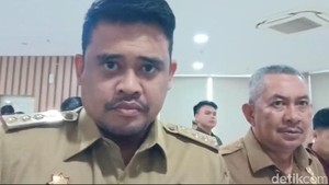 Respons Gubsu Bobby Terkait Pencopotan Sekdiskop Sumut gegara Kado Ultah