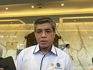 Menaker Godok Formula Upah Minimum 2026, Bakal Naik 10,5%? Menaker Godok Formula Upah Minimum 2026, Bakal Naik 10,5%?