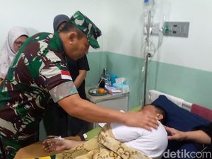 Pangdam Minta Maaf Saat Jenguk Ojol Korban Pemukulan di Pontianak Pangdam Minta Maaf Saat Jenguk Ojol Korban Pemukulan di Pontianak