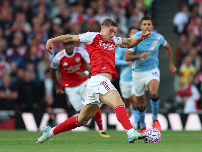 Soccer Football - Premier League - Arsenal v Manchester City - Emirates Stadium, London, Britain - September 21, 2025 Arsenals Viktor Gyokeres in action REUTERS/Hannah Mckay EDITORIAL USE ONLY. NO USE WITH UNAUTHORIZED AUDIO, VIDEO, DATA, FIXTURE LISTS, CLUB/LEAGUE LOGOS OR LIVE SERVICES. ONLINE IN-MATCH USE LIMITED TO 120 IMAGES, NO VIDEO EMULATION. NO USE IN BETTING, GAMES OR SINGLE CLUB/LEAGUE/PLAYER PUBLICATIONS. PLEASE CONTACT YOUR ACCOUNT REPRESENTATIVE FOR FURTHER DETAILS..