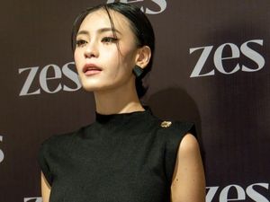 Tamara Dai Gak Pernah Ketinggalan Pakai Cincin dan Anting Tamara Dai Gak Pernah Ketinggalan Pakai Cincin dan Anting