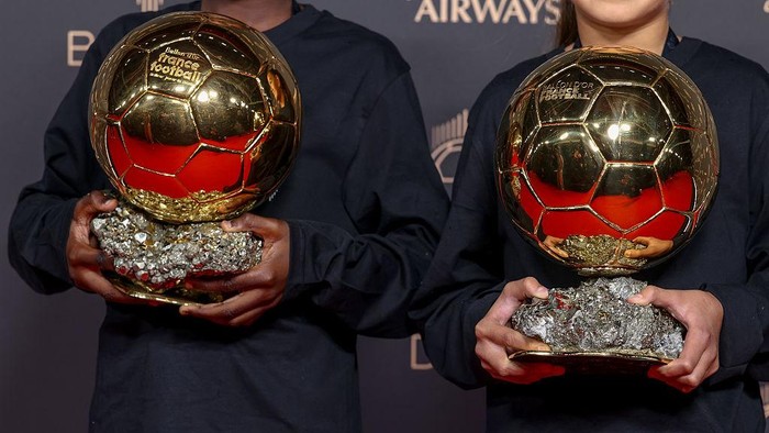 2236809390 PARIS, FRANCE - SEPTEMBER 22: The Ballon D'or Awards during the 69th Ballon D'Or Photocall at Theatre Du Chatelet on September 22, 2025 in Paris, France. (Photo by Pascal Le Segretain/Getty Images)