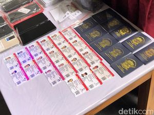 Biaya Bikin SIM Palsu Mulai Rp 650 Ribu, Tarif Resmi SIM Baru Jauh Lebih Murah Biaya Bikin SIM Palsu Mulai Rp 650 Ribu, Tarif Resmi SIM Baru Jauh Lebih Murah