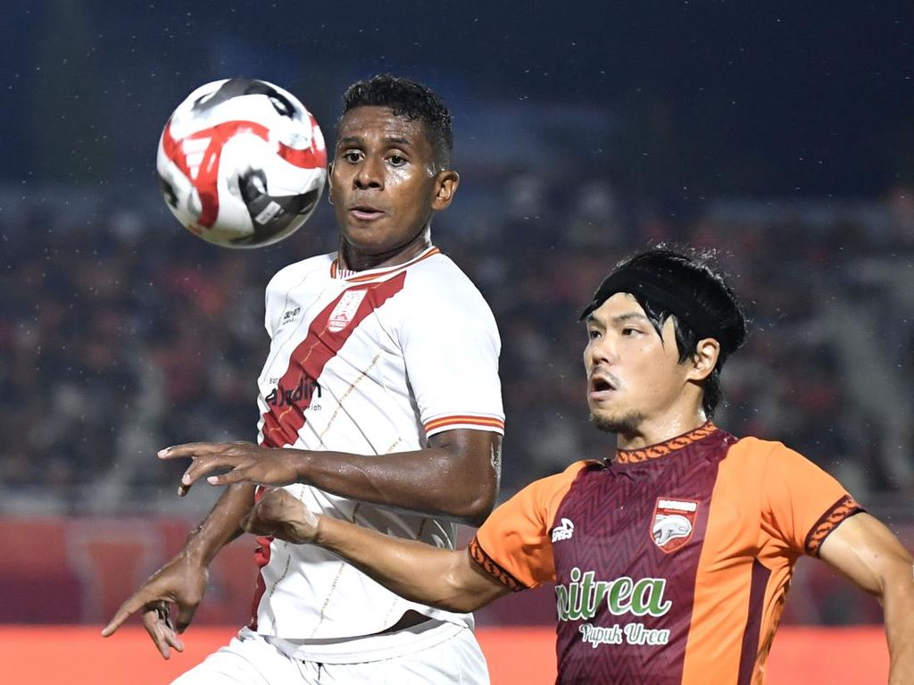 Aksi Kei Hirose dan Kawan-kawan Saat Borneo FC Tumbangkan Persis Aksi Kei Hirose dan Kawan-kawan Saat Borneo FC Tumbangkan Persis