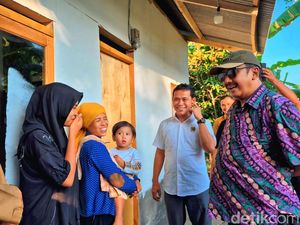 Dari Gelap Gubuk Reyot, Iis Kini Menemukan Cahaya di Rumah Baru Dari Gelap Gubuk Reyot, Iis Kini Menemukan Cahaya di Rumah Baru