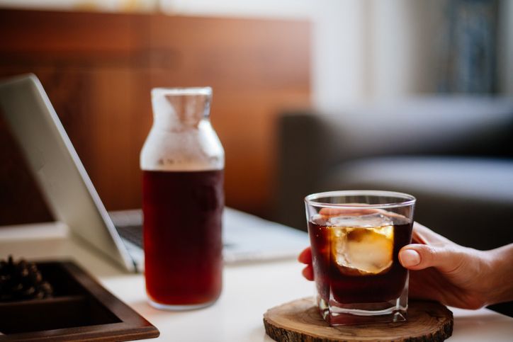 Cara minum kopi setelah makan