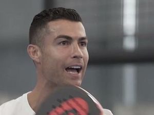 Cristiano Ronado Takut Alami Kebotakan Cristiano Ronado Takut Alami Kebotakan