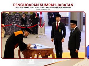 Deputi Gubernur BI Juda Agung Dilantik Jadi Anggota DK OJK Ex-officio Deputi Gubernur BI Juda Agung Dilantik Jadi Anggota DK OJK Ex-officio