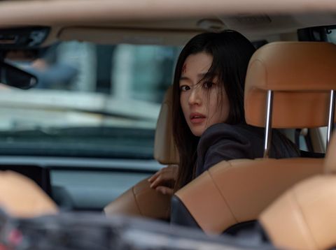 Jun Ji-hyun dalam drama Korea Tempest (2025). (Disney+ Hotstar)