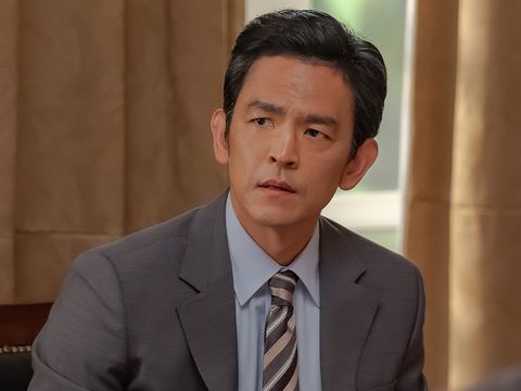 John Cho dalam drama Korea Tempest (2025). (Disney+ Hotstar)