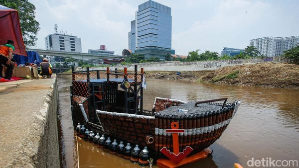 Kapal Daur Ulang Siap Hiasi Festival Perahu Cilung 2025