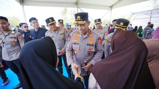 Kapolri Tinjau SPPG Polres Semarang